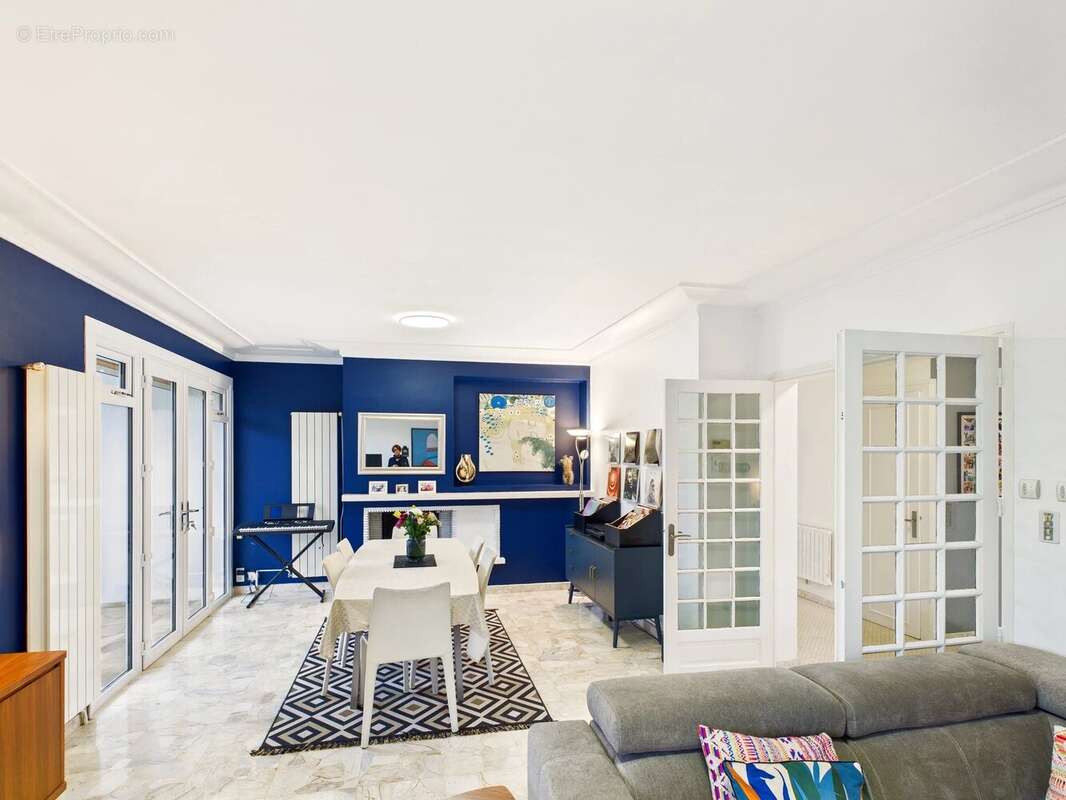 Belle Maison Présentée avec Appartement d’Amis, Piscine et Jardin Clos - photo 6