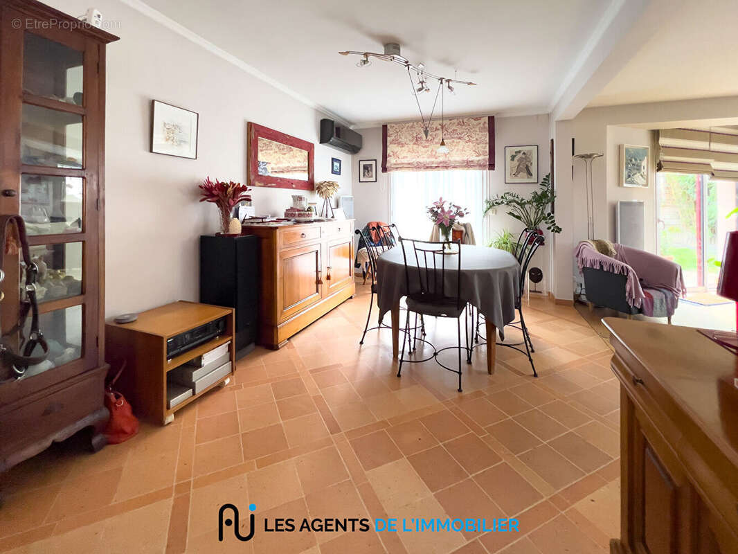 Maison à NANTERRE