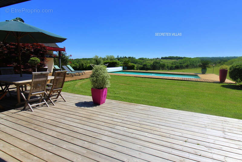 Maison à SALLEBOEUF