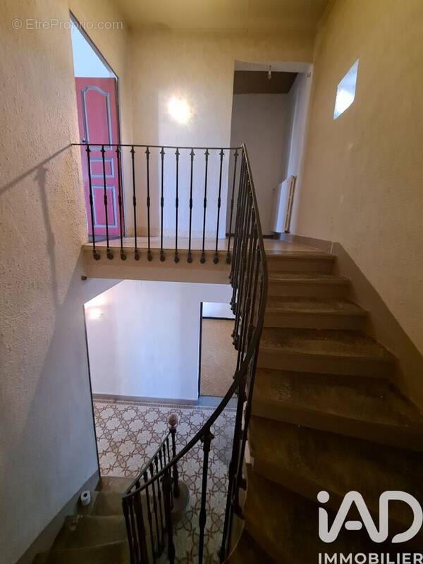 Photo 1 - Maison à GENERAC
