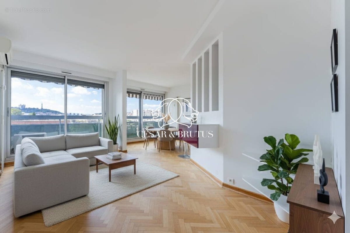 Appartement à LYON-6E