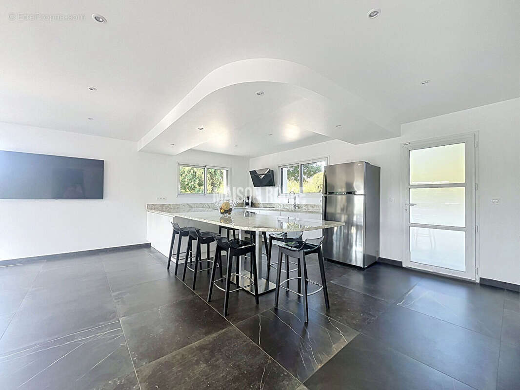 Contemporaine - plain pied -  Lannion - photo 6