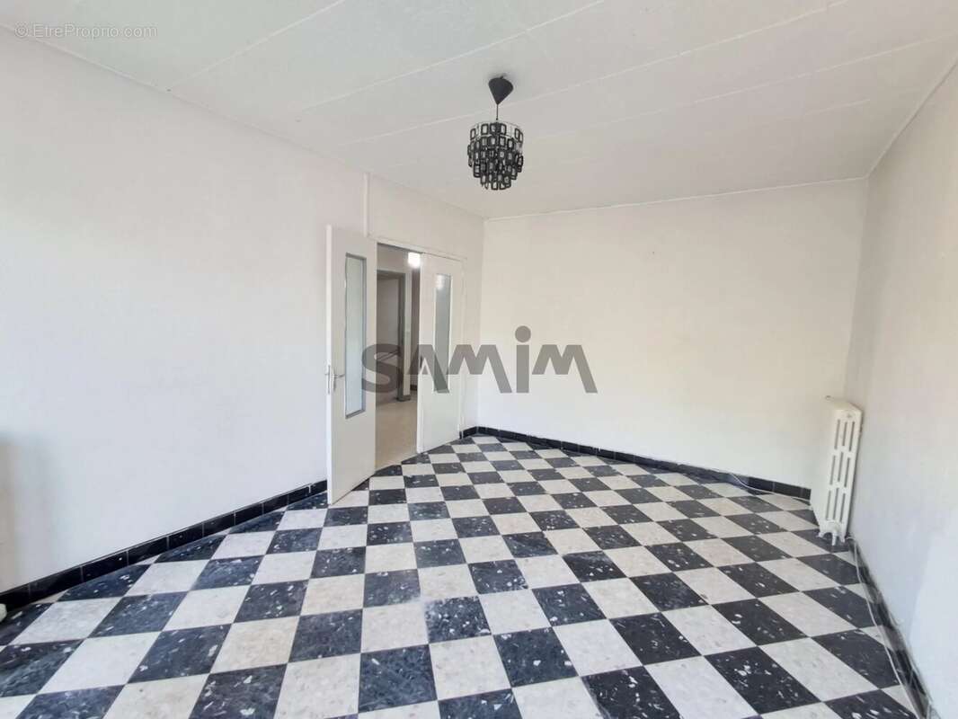 À vendre à Saint-Hippolyte-Du-Fort : maison de village avec - photo 7