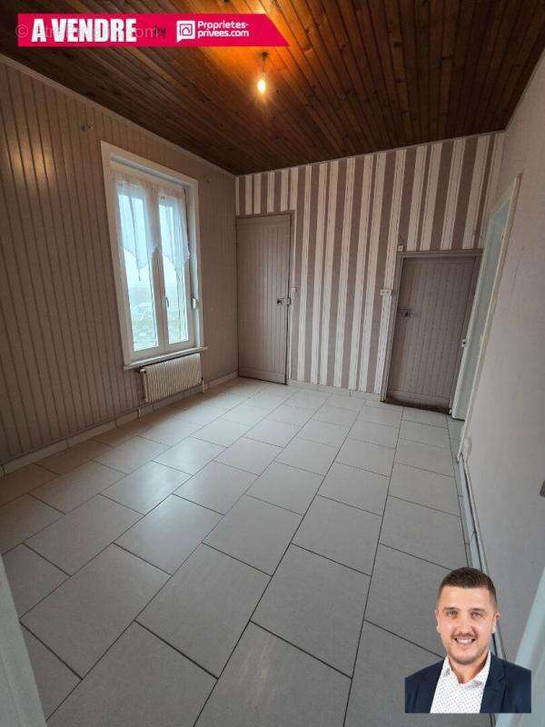 Maison à HIRSON
