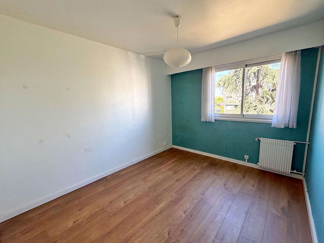 Appartement à NANTERRE