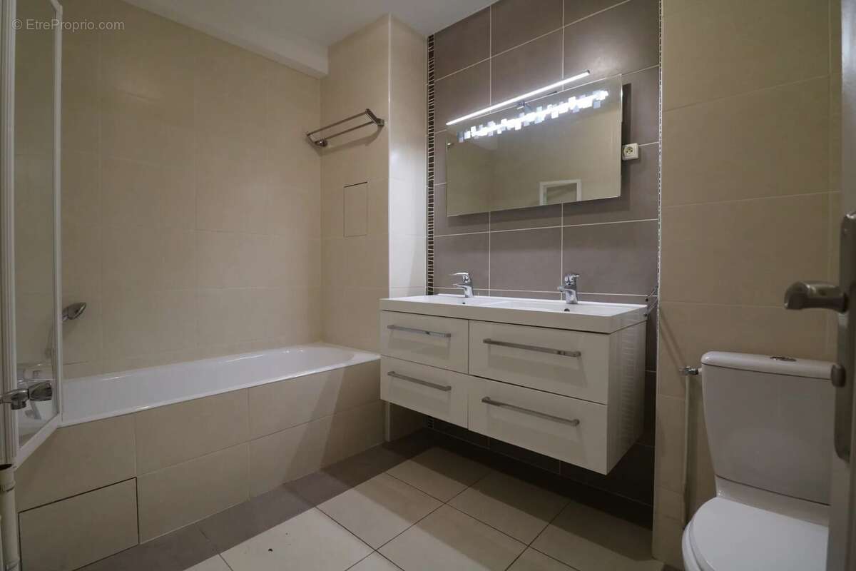 Appartement à VERSAILLES
