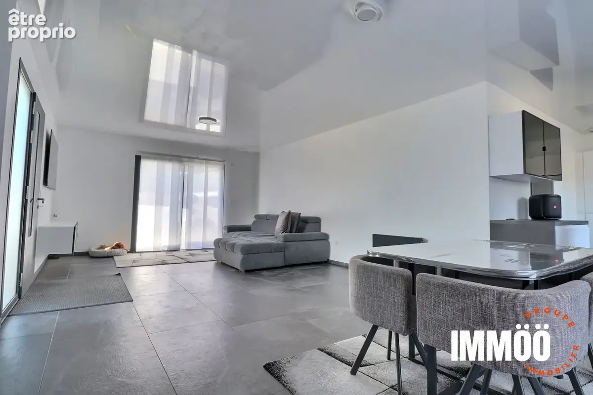 Maison 5 pièces 117 m² à vendre à Le Houlme (76770) - photo 2