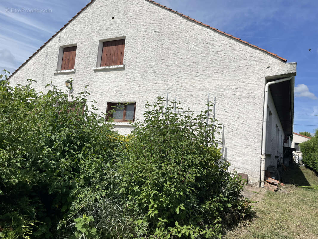 Maison familiale à Pont du Château secteur résidentiel - photo 2