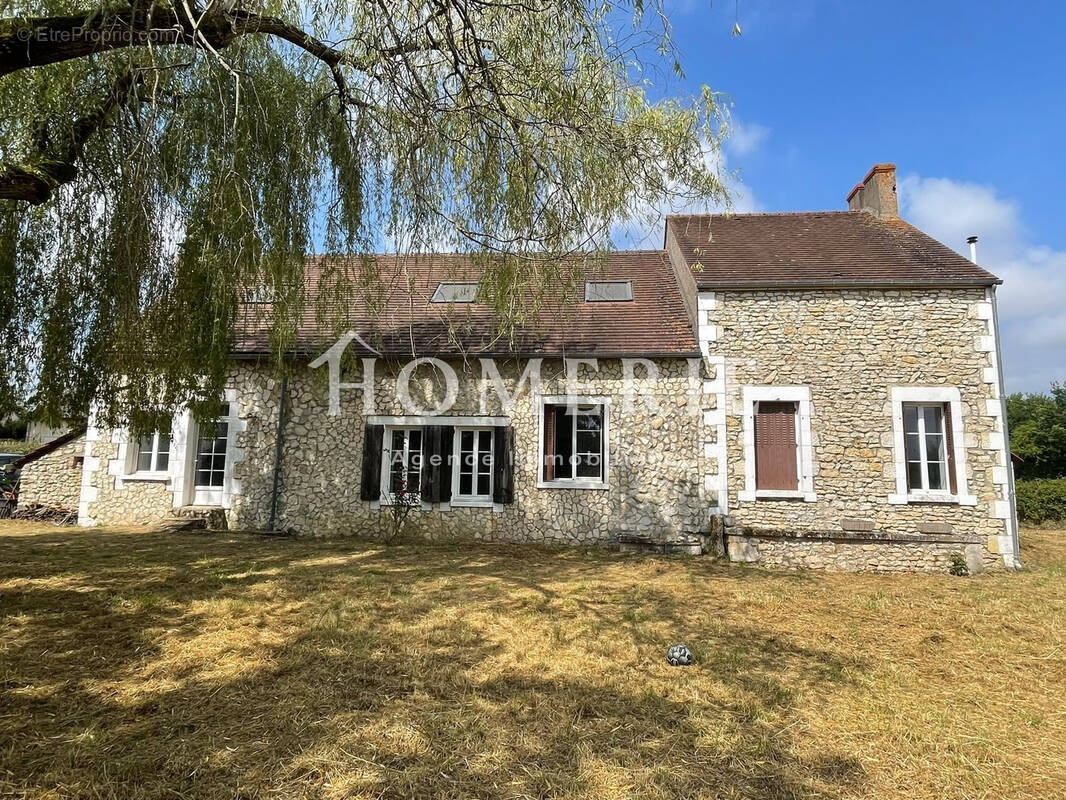 Maison à POUILLY-SUR-LOIRE
