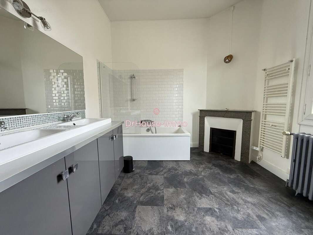 Maison à LE BOUSCAT