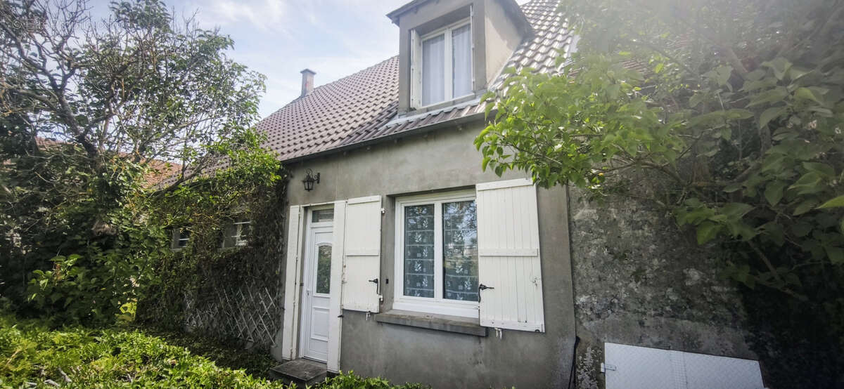 Maison à SAULCET