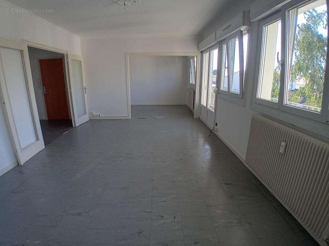 Appartement à ASNIERES-LES-DIJON