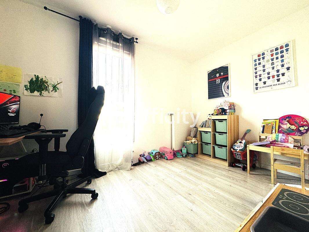 Appartement à VITRY-SUR-SEINE