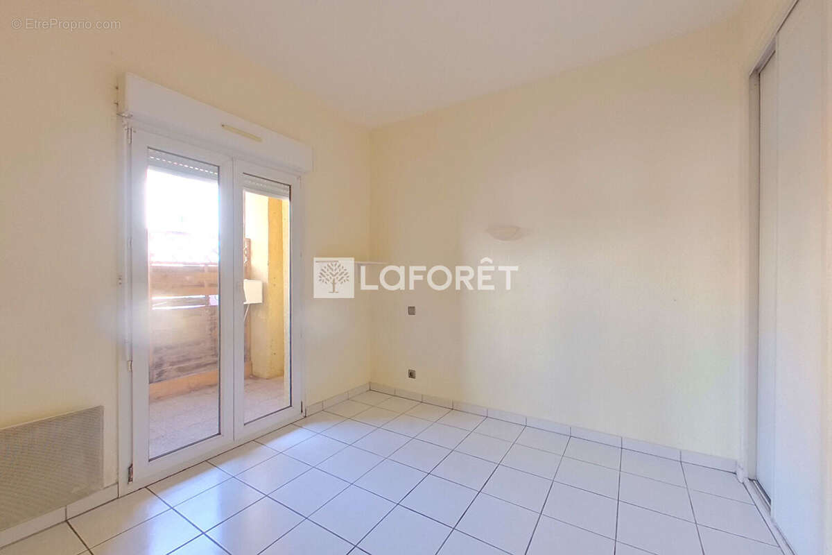 Appartement à ESPIRA-DE-L'AGLY