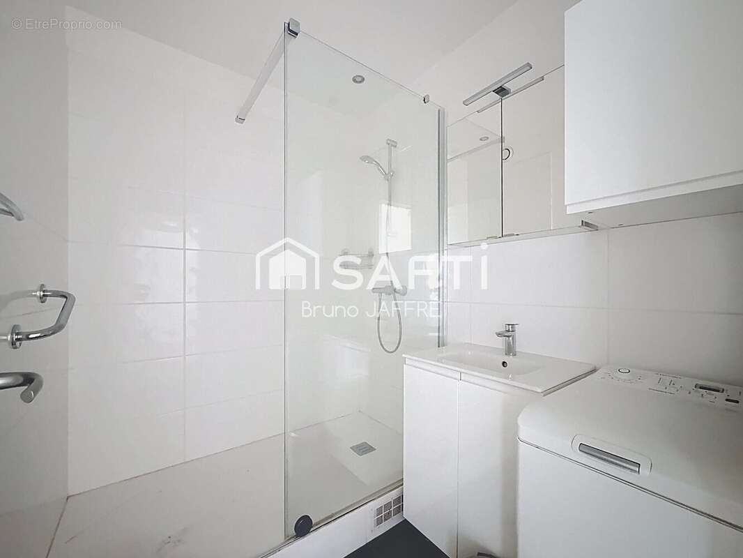 Photo 5 - Appartement à PARIS-15E