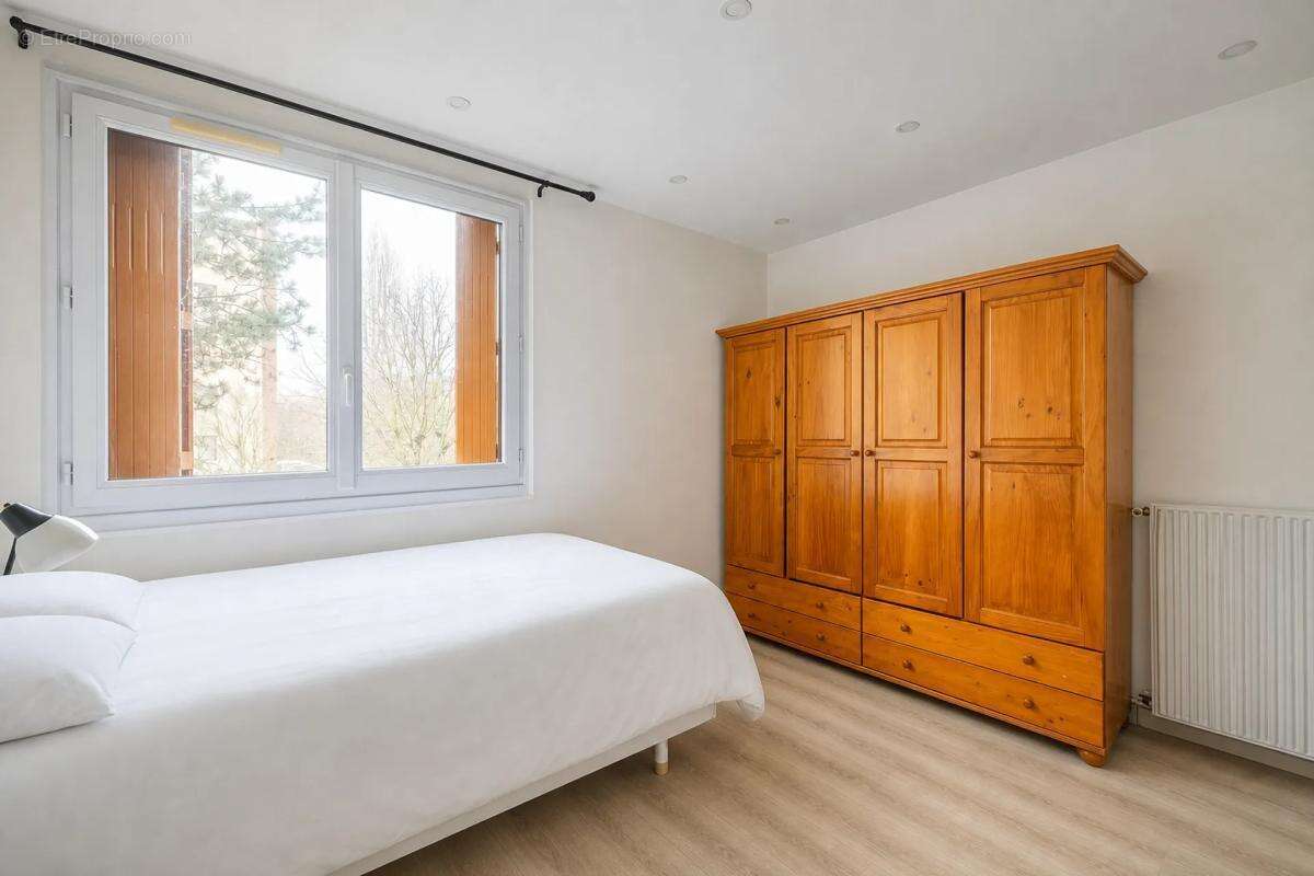 Appartement 3 pièces de 58 m2 en vente à Les Clayes-sous-Bois - Idéal pour investisseurs - photo 9