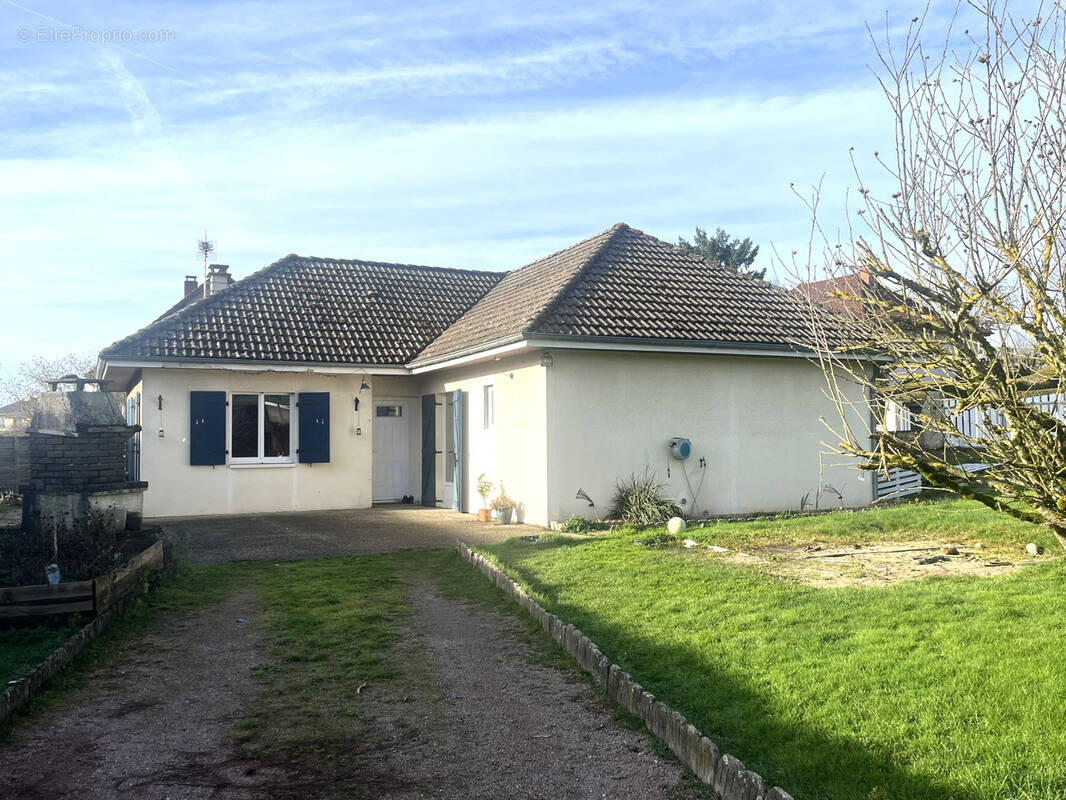 Maison à SAINT-EUSEBE