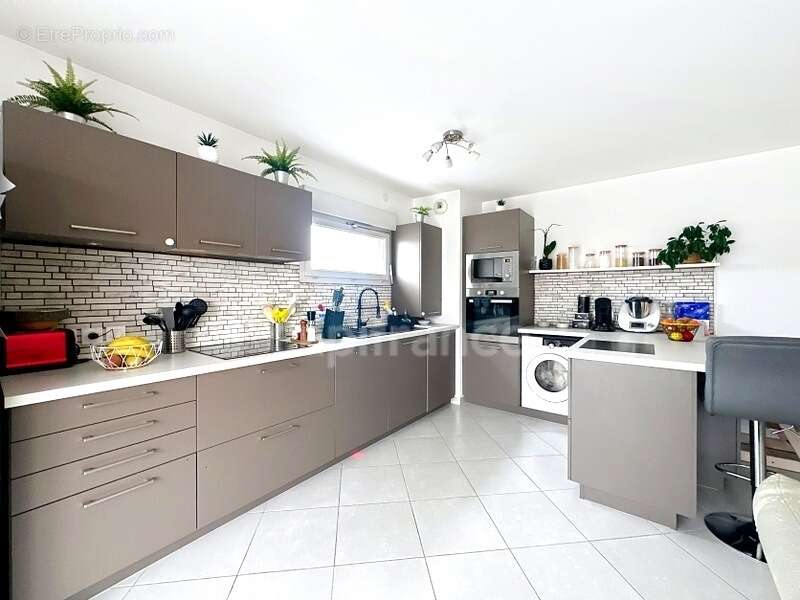 Appartement à NEYDENS