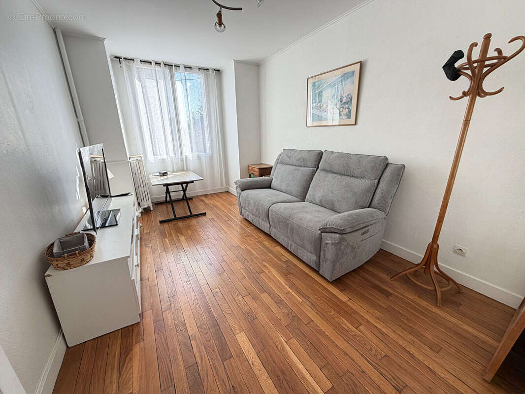 Appartement à COLOMBES