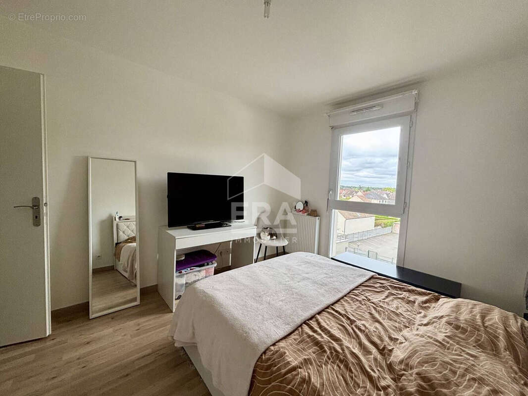 Appartement à PONTAULT-COMBAULT