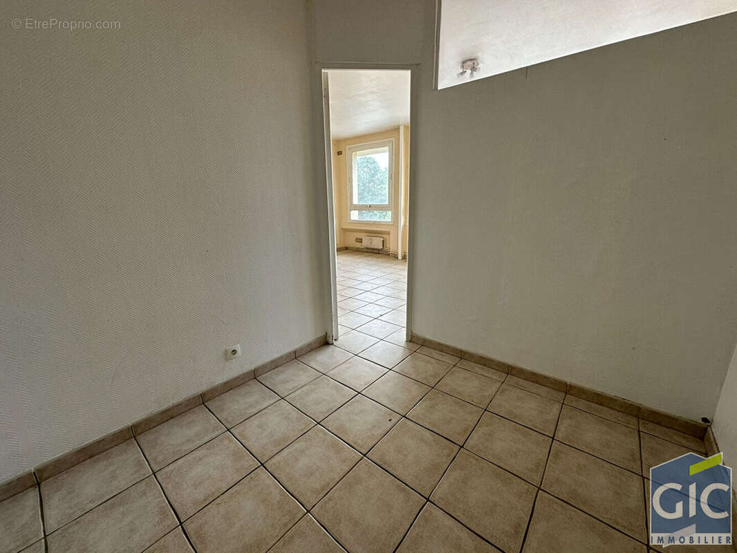 Appartement à HEROUVILLE-SAINT-CLAIR