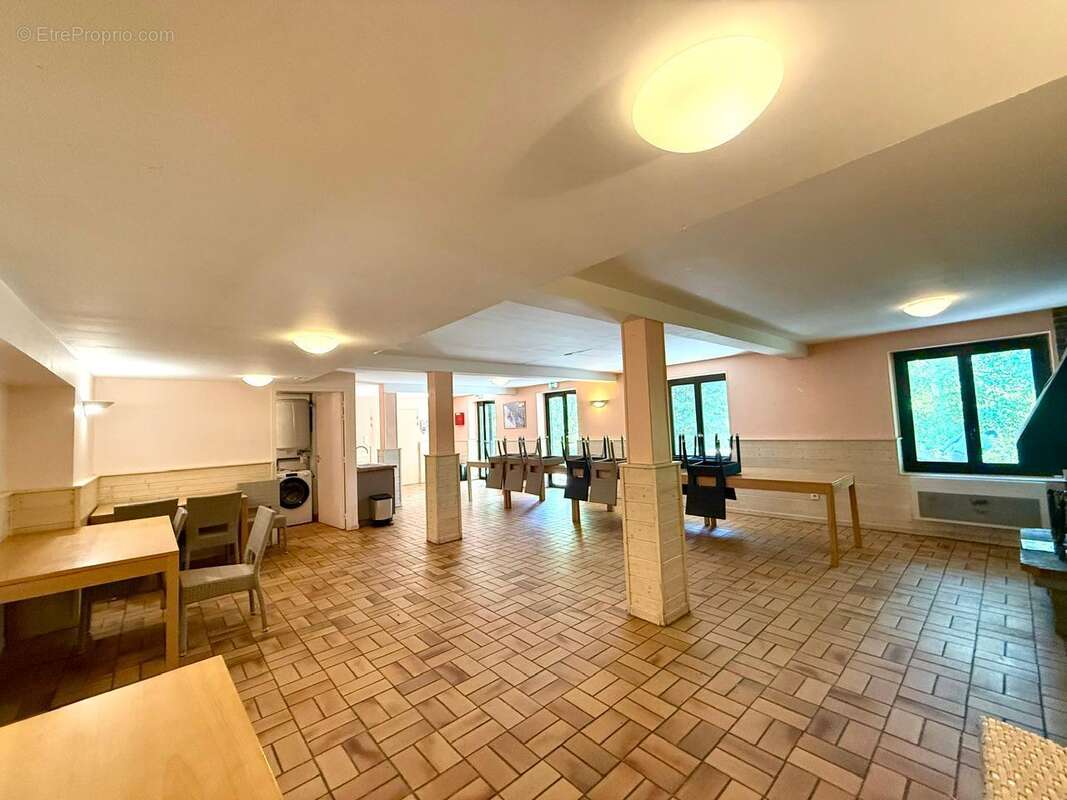   - Maison à PRADES