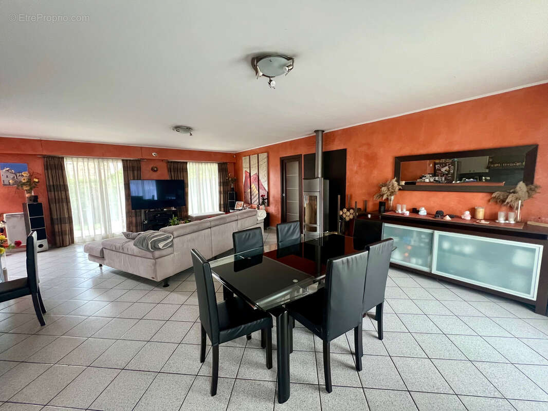 Maison à ATHIS-MONS