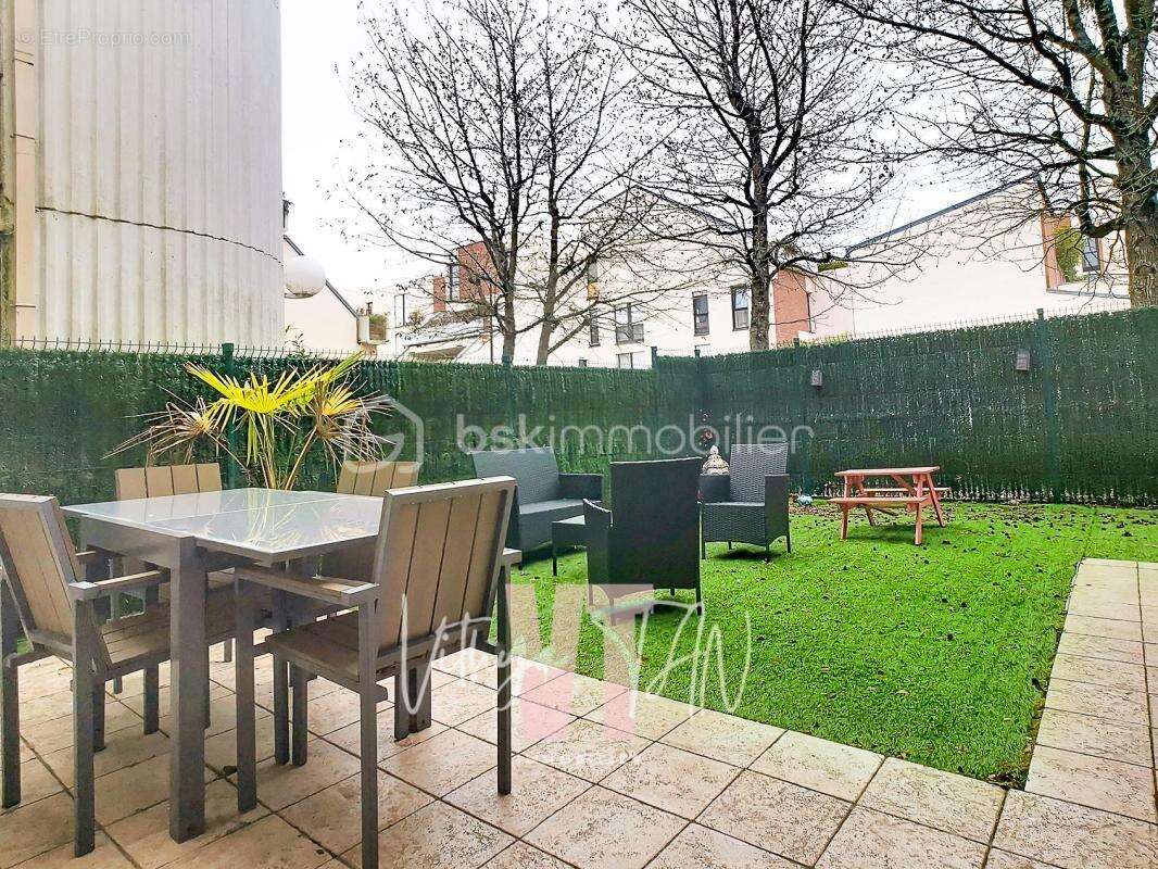 Appartement à CHAMPS-SUR-MARNE