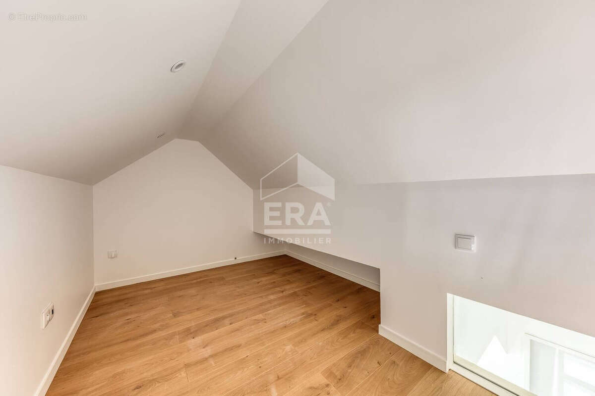 Appartement à PONTAULT-COMBAULT