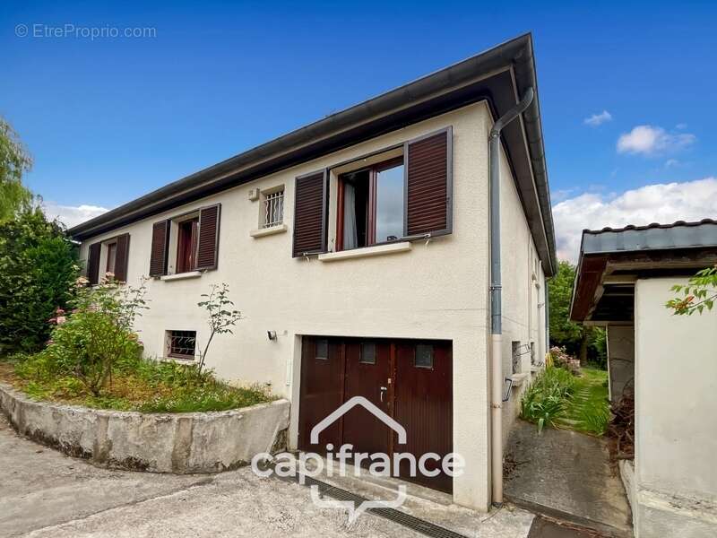 Maison à CHAMPIGNY-SUR-MARNE