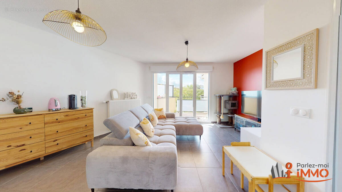 Appartement à PONT-DE-CHERUY