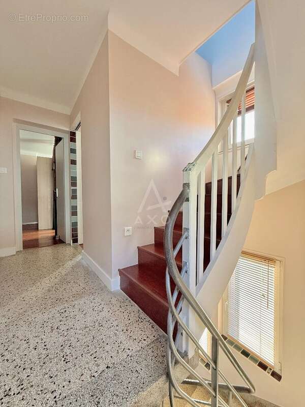 Maison à MONTIGNY-LES-METZ