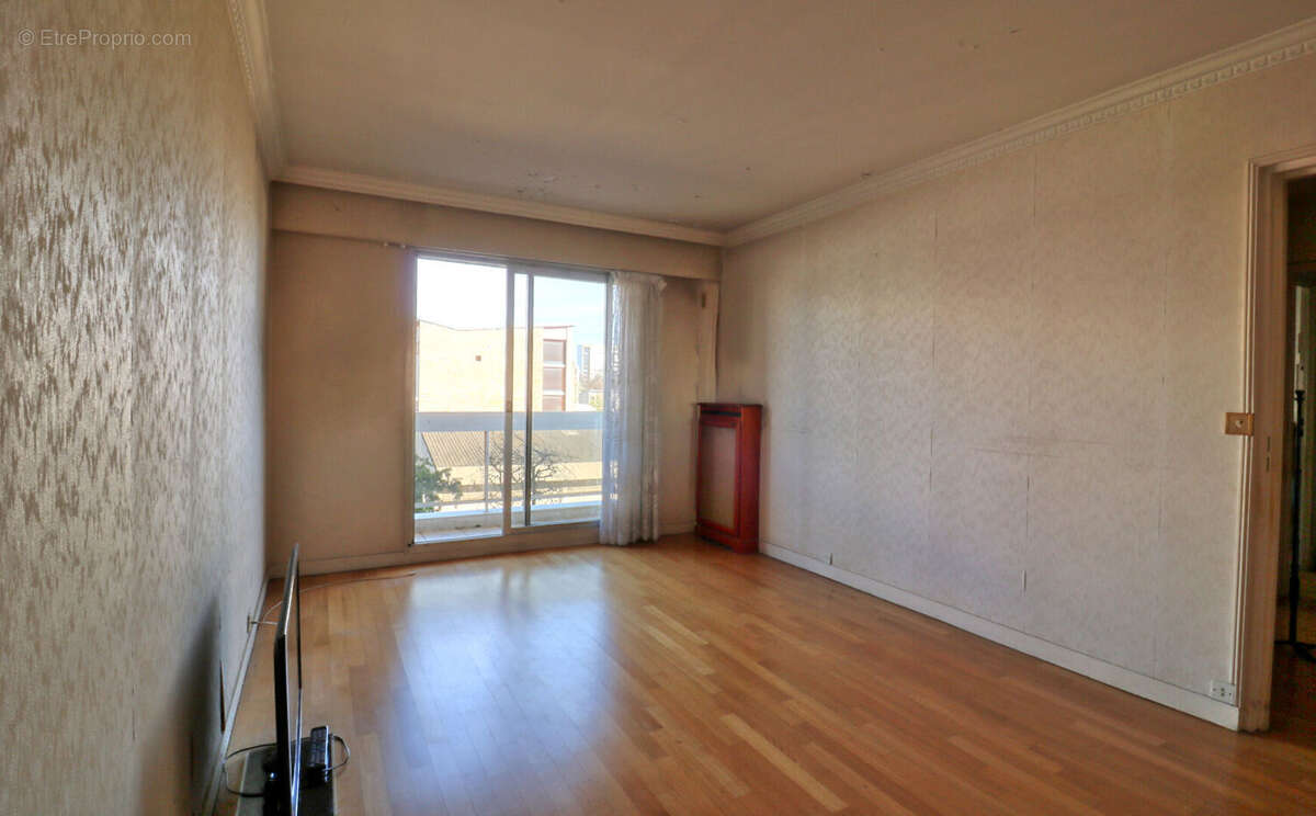 Appartement à CHEVILLY-LARUE