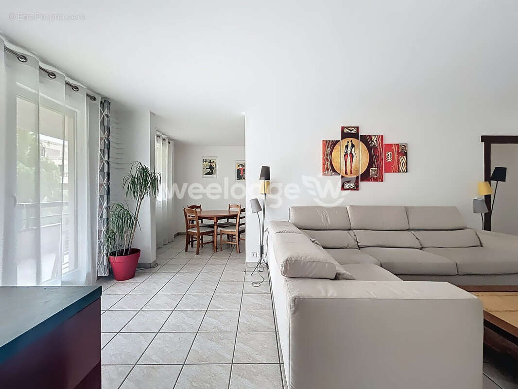 Appartement à ERAGNY