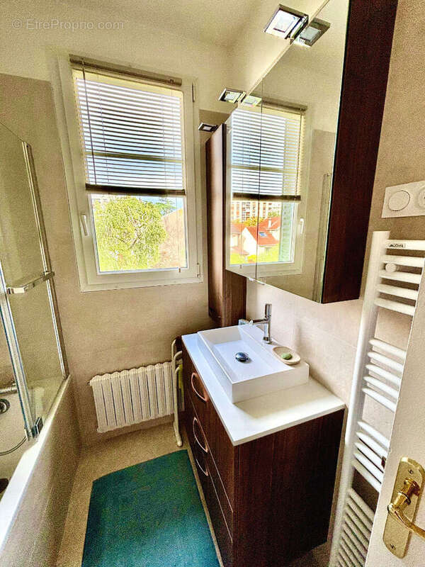 Maison à L&#039;HAY-LES-ROSES