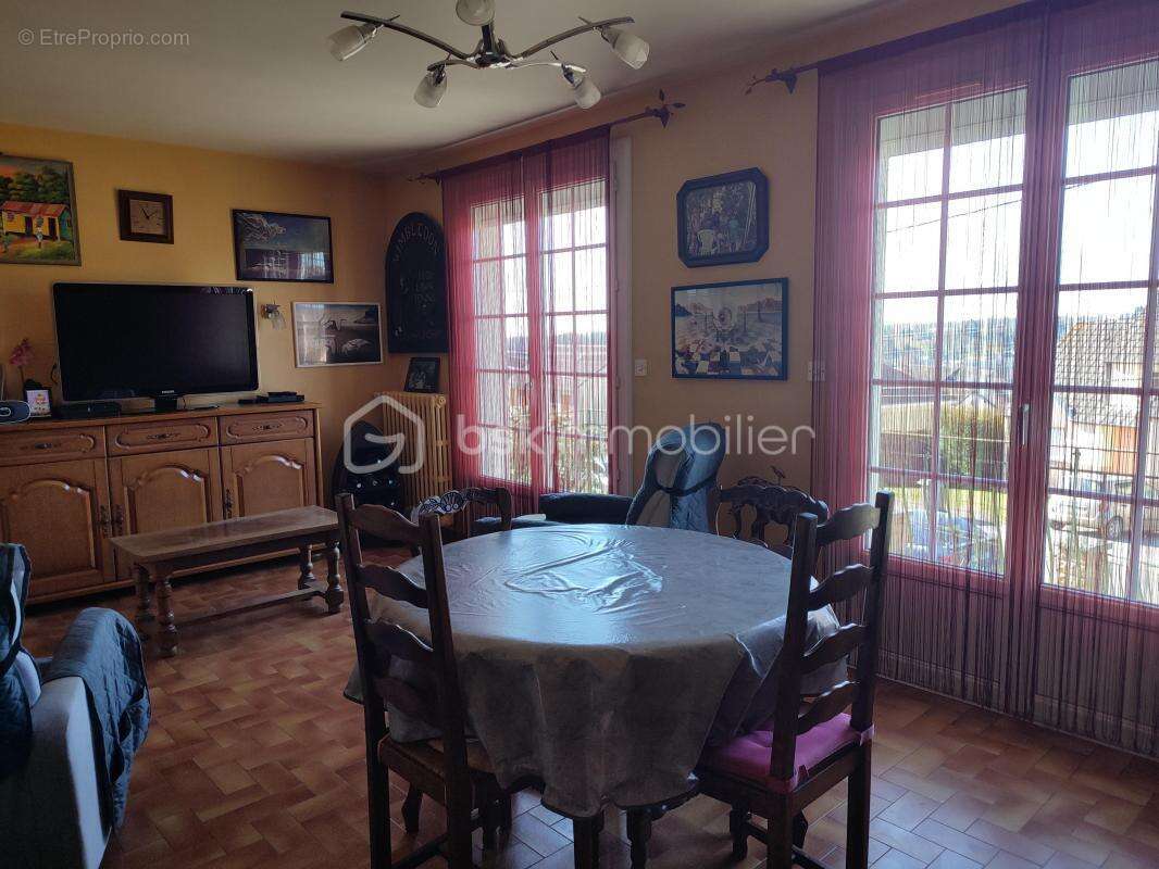 Maison à LA FERTE-MACE