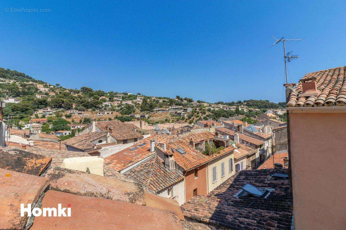 Appartement à OLLIOULES