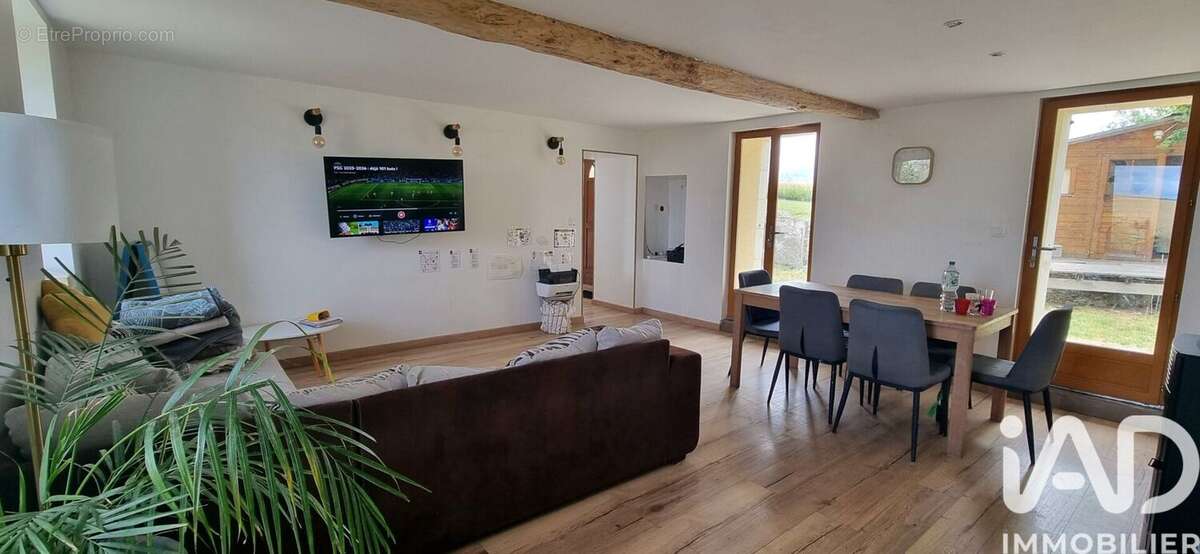 Photo 4 - Maison à CUSSAY