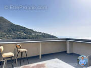 Appartement à CASTELLAR