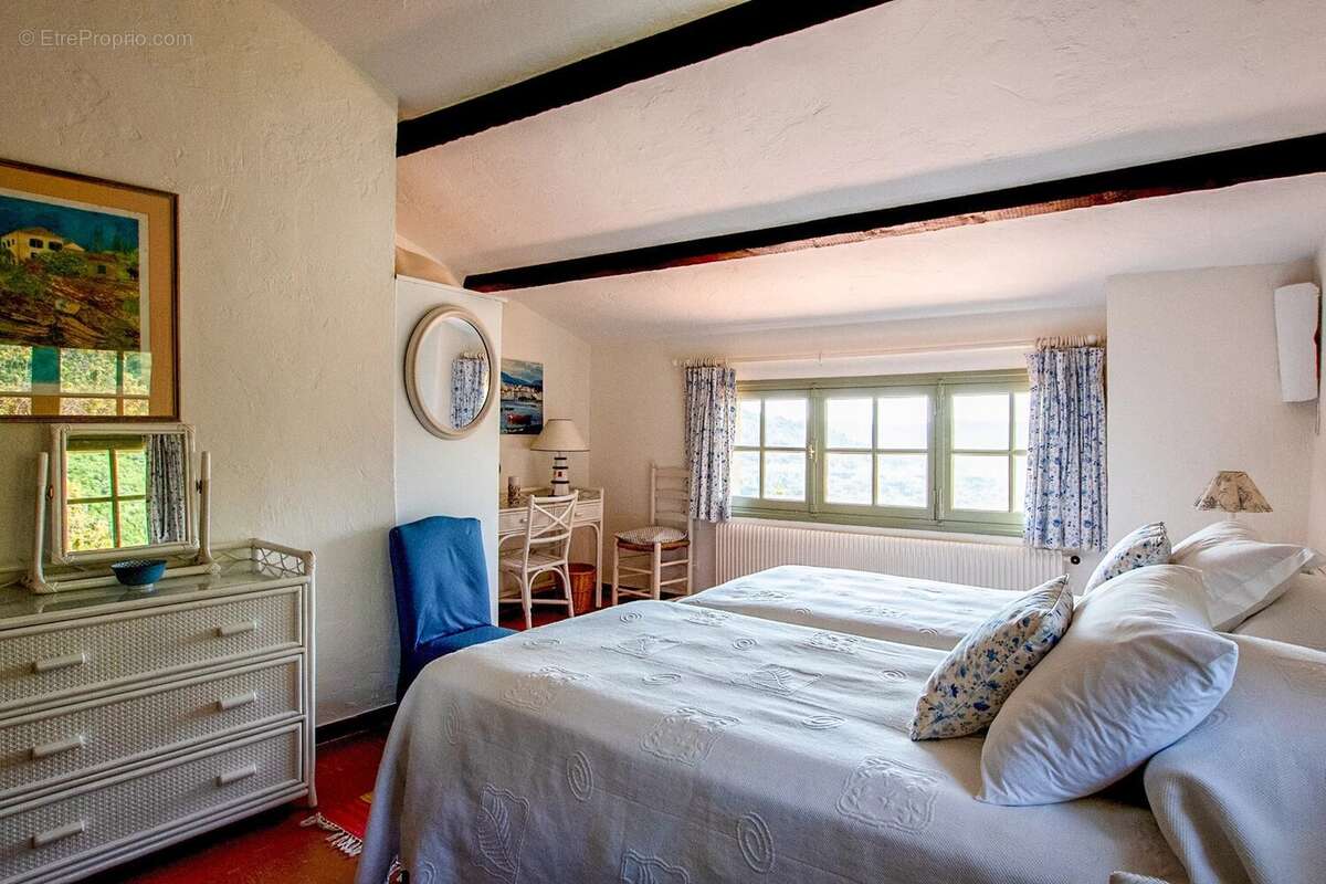 Maison à LE BAR-SUR-LOUP