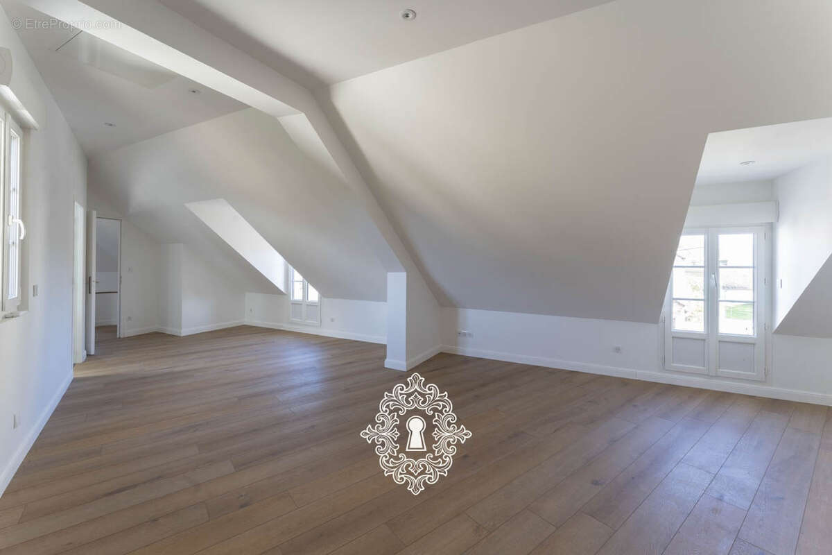 Maison à BRAY-SUR-SEINE