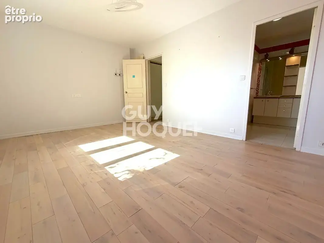 Maison de 212 m² avec sous-sol total - Mennecy Levitt - photo 4