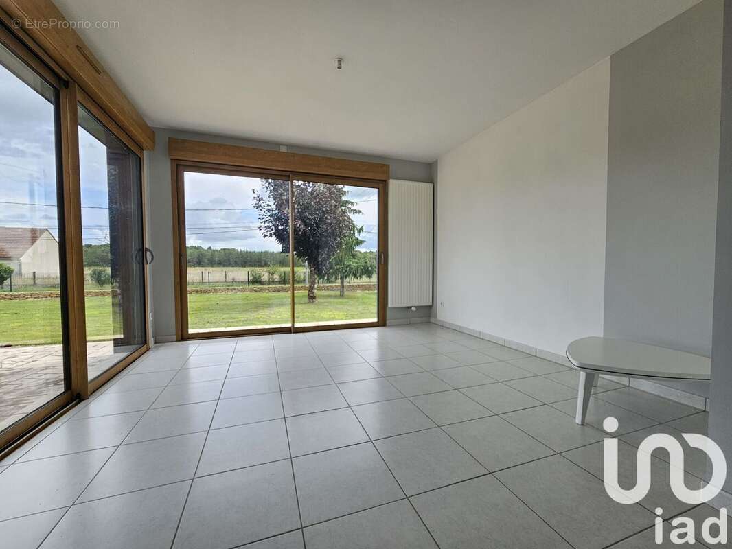 Photo 4 - Maison à LA CHAPELLE-SAINT-REMY