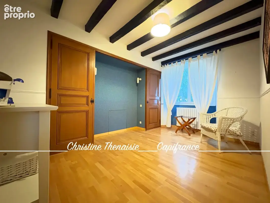 Maison à vendre sur un terrain de 2000 m2 - 4 chambres - Bureau - 3 salles d'eau - 3 wc - Dépendance de 110 m2 et garages LA GAR - photo 14