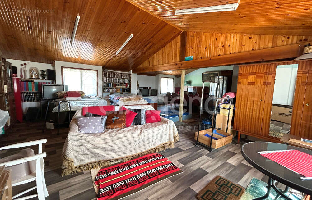 Maison à SAINT-JUST-LUZAC