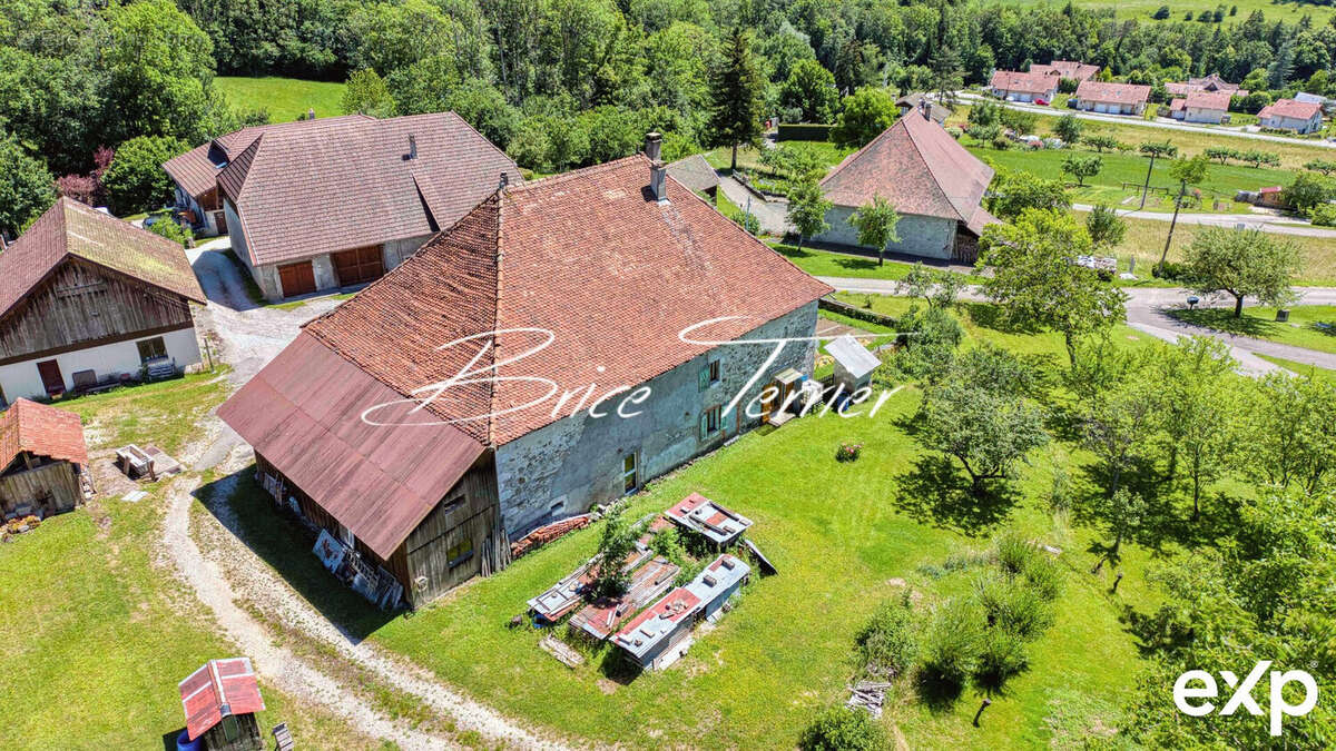 Maison à EVIRES