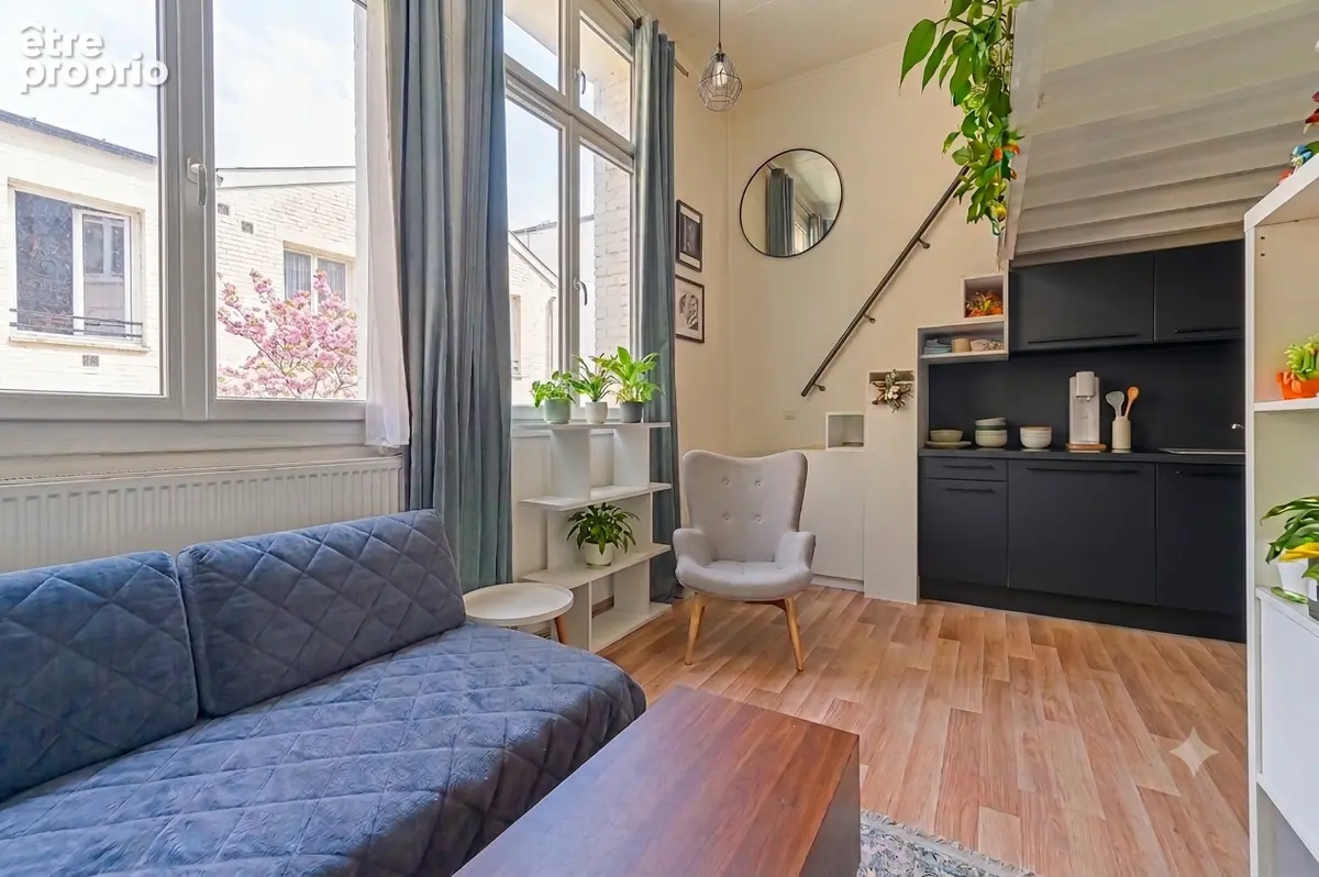 Grand appartement lumineux avec mezzanine - 43m² - ancien atelier d'artistes - photo 5