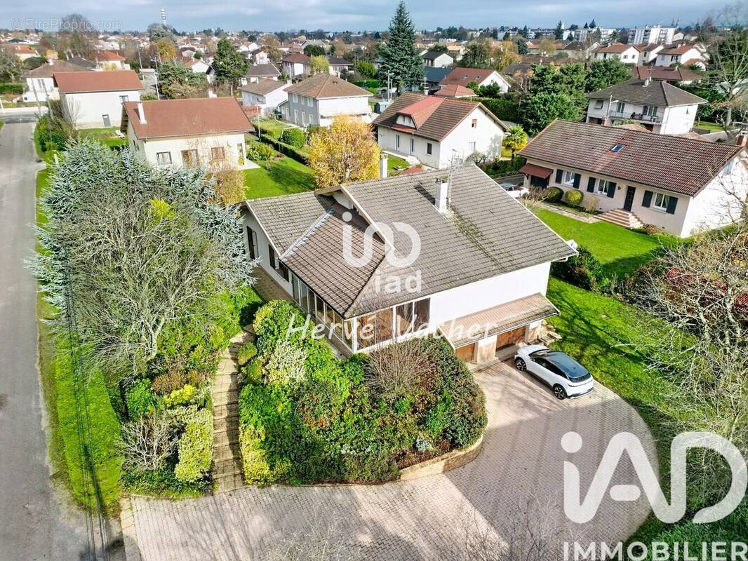 Photo 1 - Maison à PERONNAS