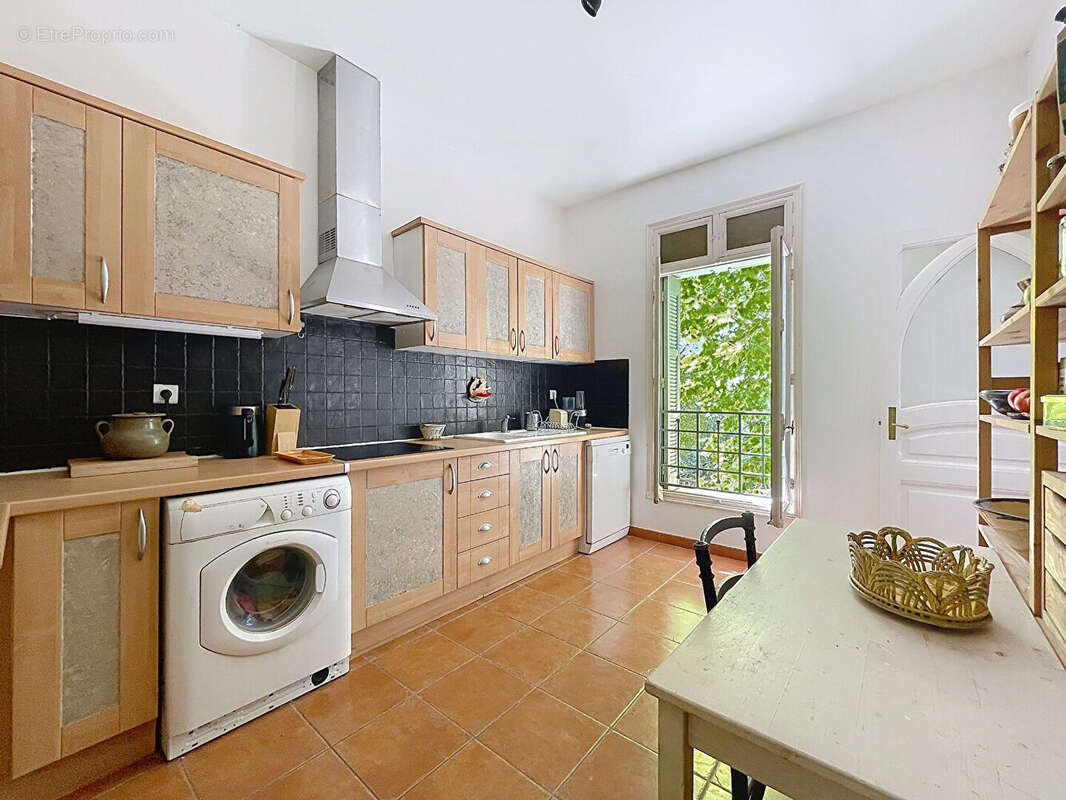 Appartement à PERTUIS