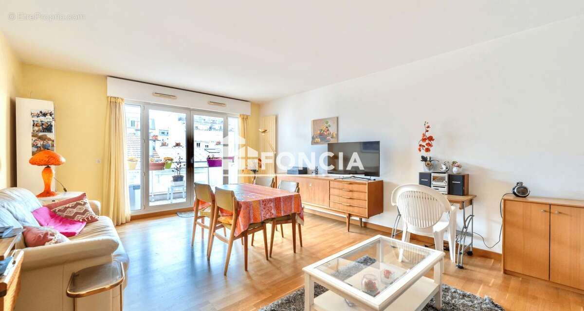 Appartement à PUTEAUX